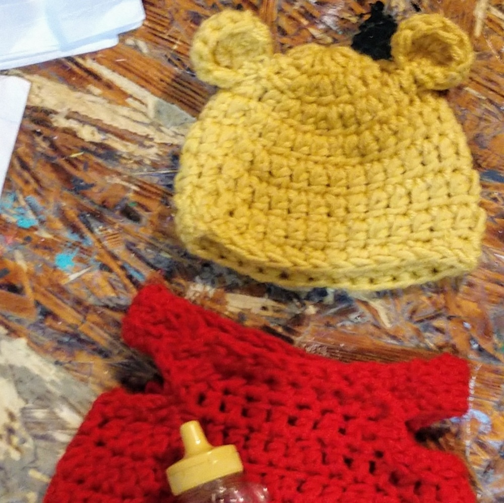 Bear/Pooh style Photo prop or costume